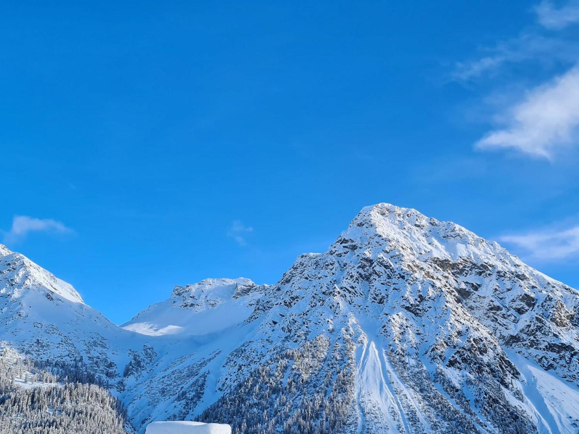 Fewo D'Rock Arosa- Center Of Nightlife By Nature Apartments Switzerland Ngoại thất bức ảnh